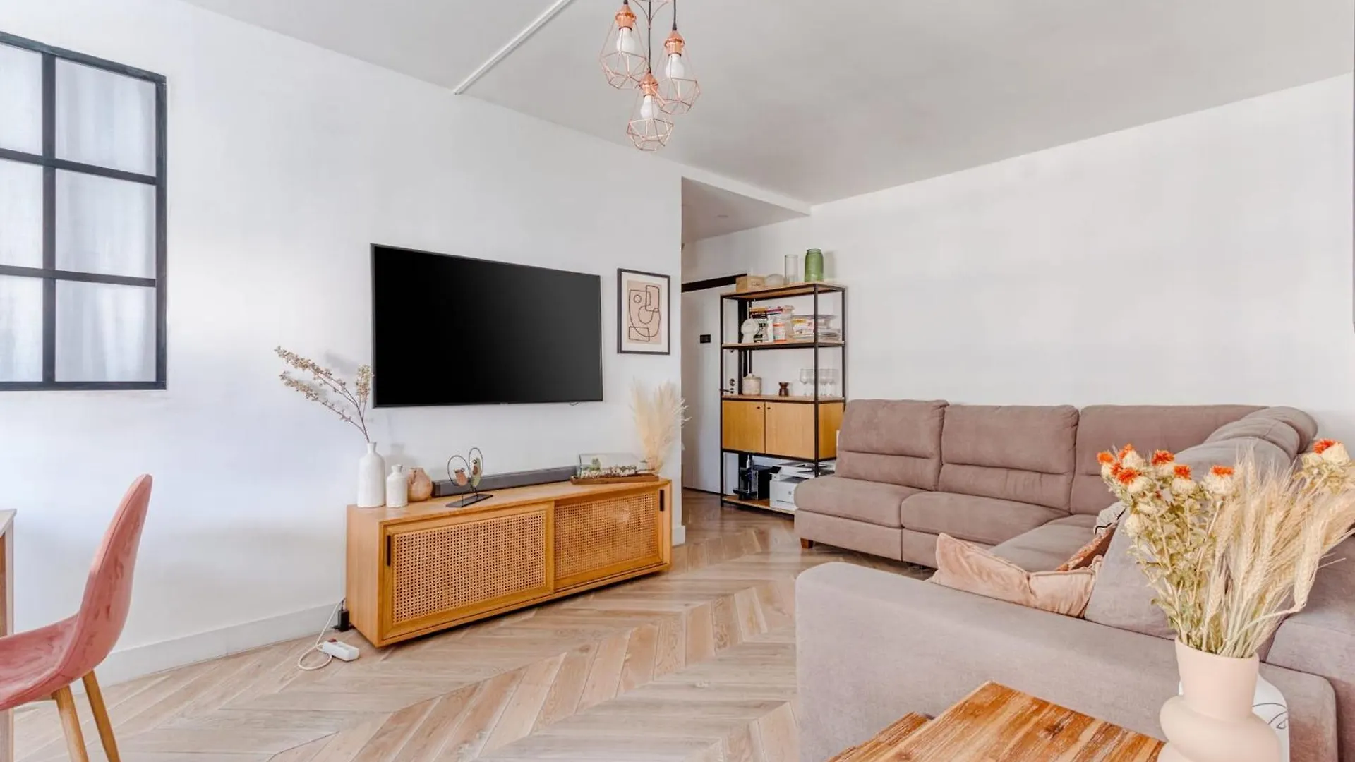 Apartment 45 M Near Beaugrenelle Paris