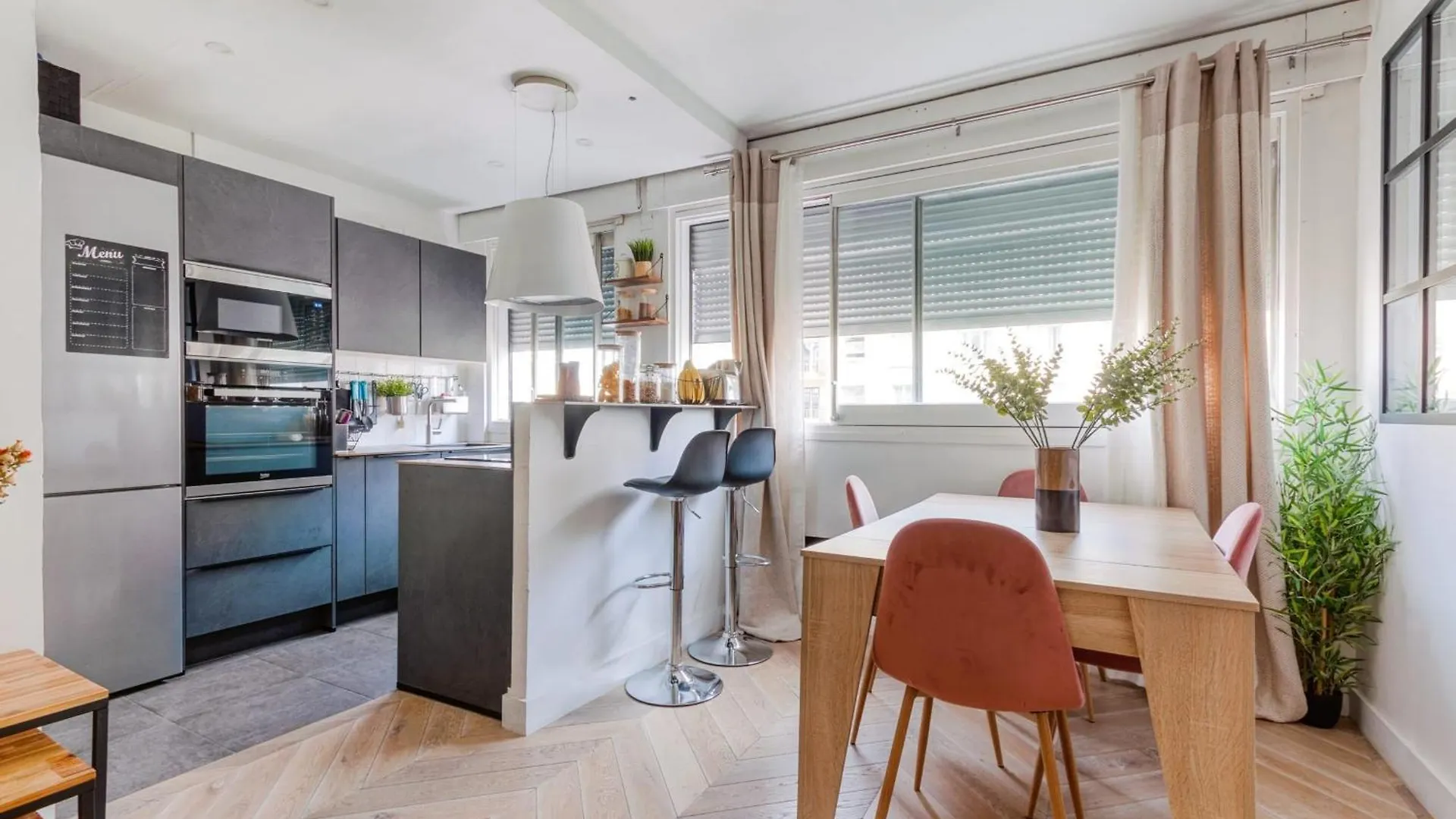 45 M Near Beaugrenelle Апартаменты